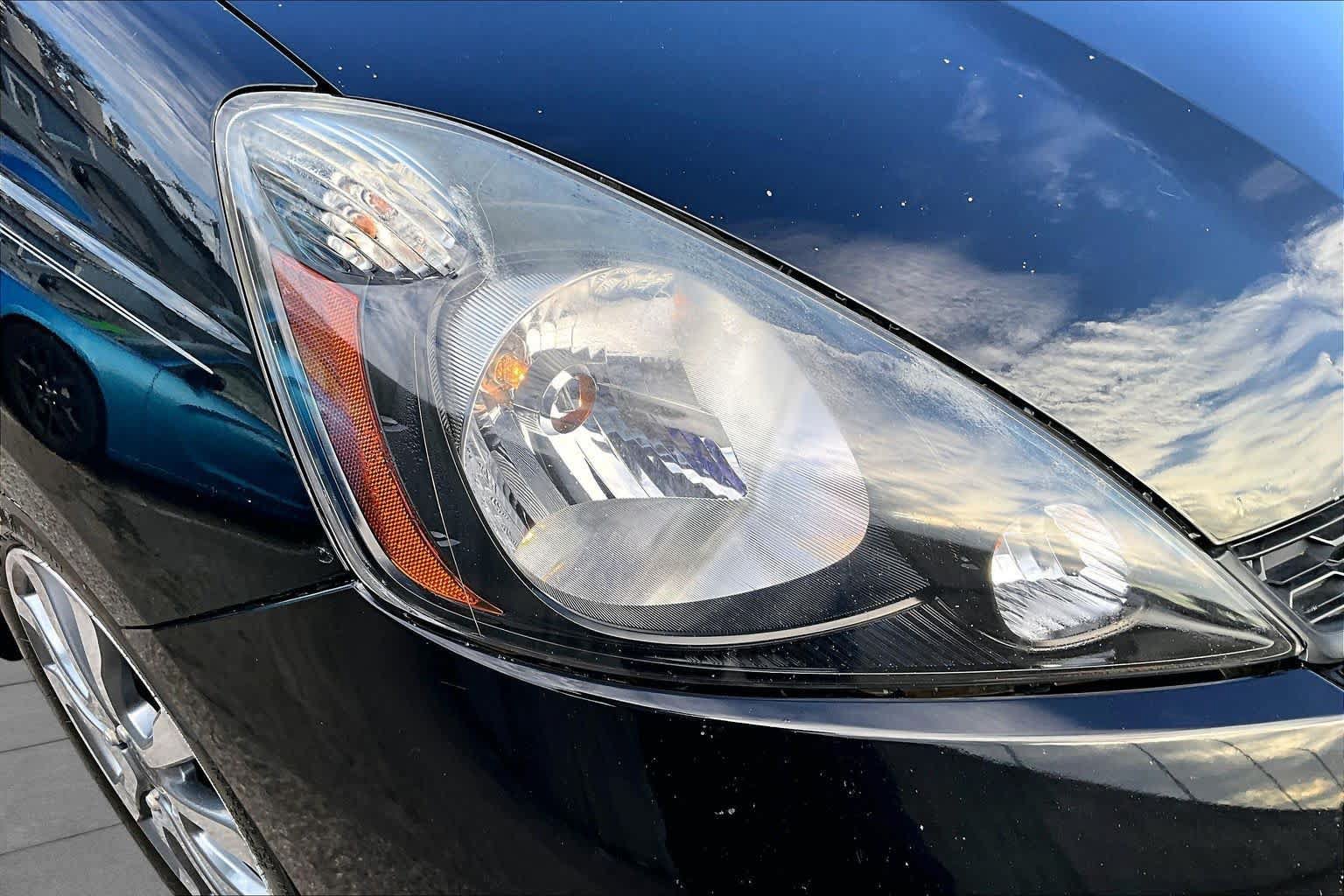 Used 2013 Honda Fit Sport image 26