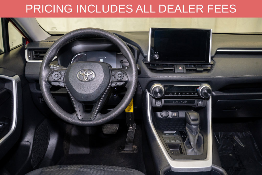 Certified 2025 Toyota RAV4 LE AWD/4WD image 6