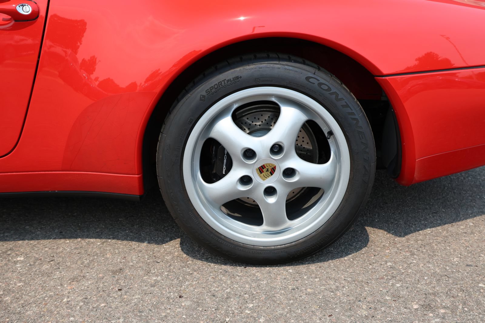 Used 1995 Porsche 911 Carrera RWD image 8