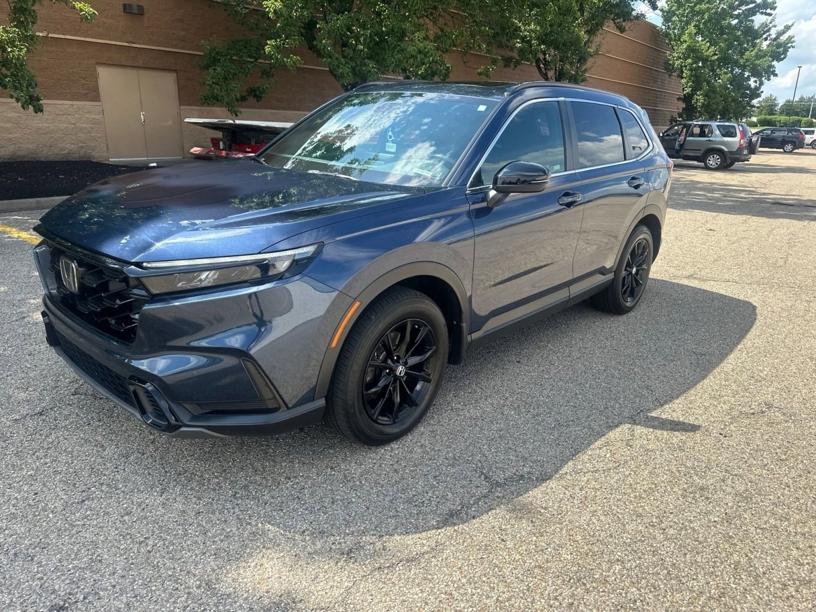 Used 2024 Honda CR-V Sport image 9