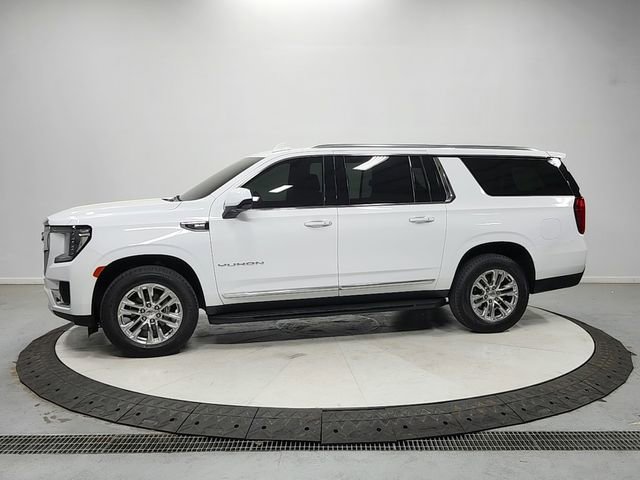 Used 2022 GMC Yukon XL SLT RWD image 4