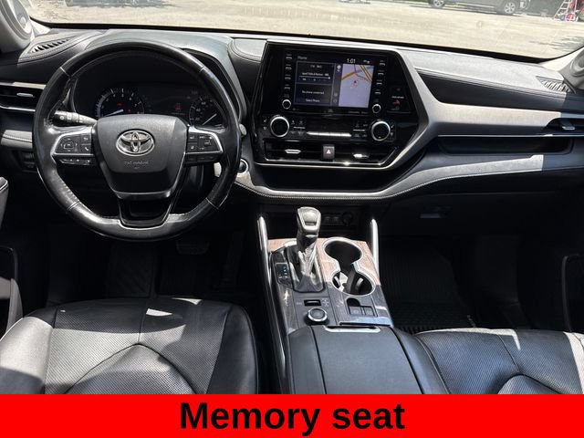 Used 2020 Toyota Highlander Limited AWD/4WD image 22