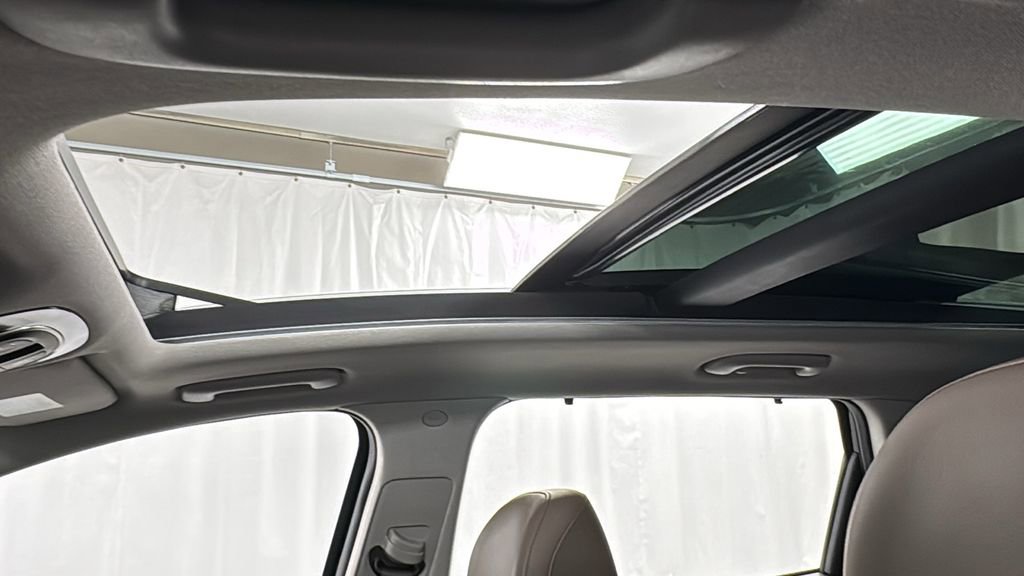 Used 2023 Hyundai Santa Fe Limited image 35