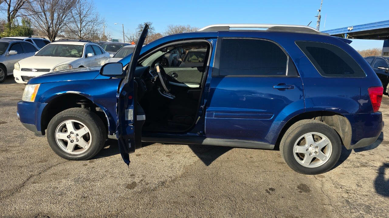 Used 2008 Pontiac Torrent 2WD image 3