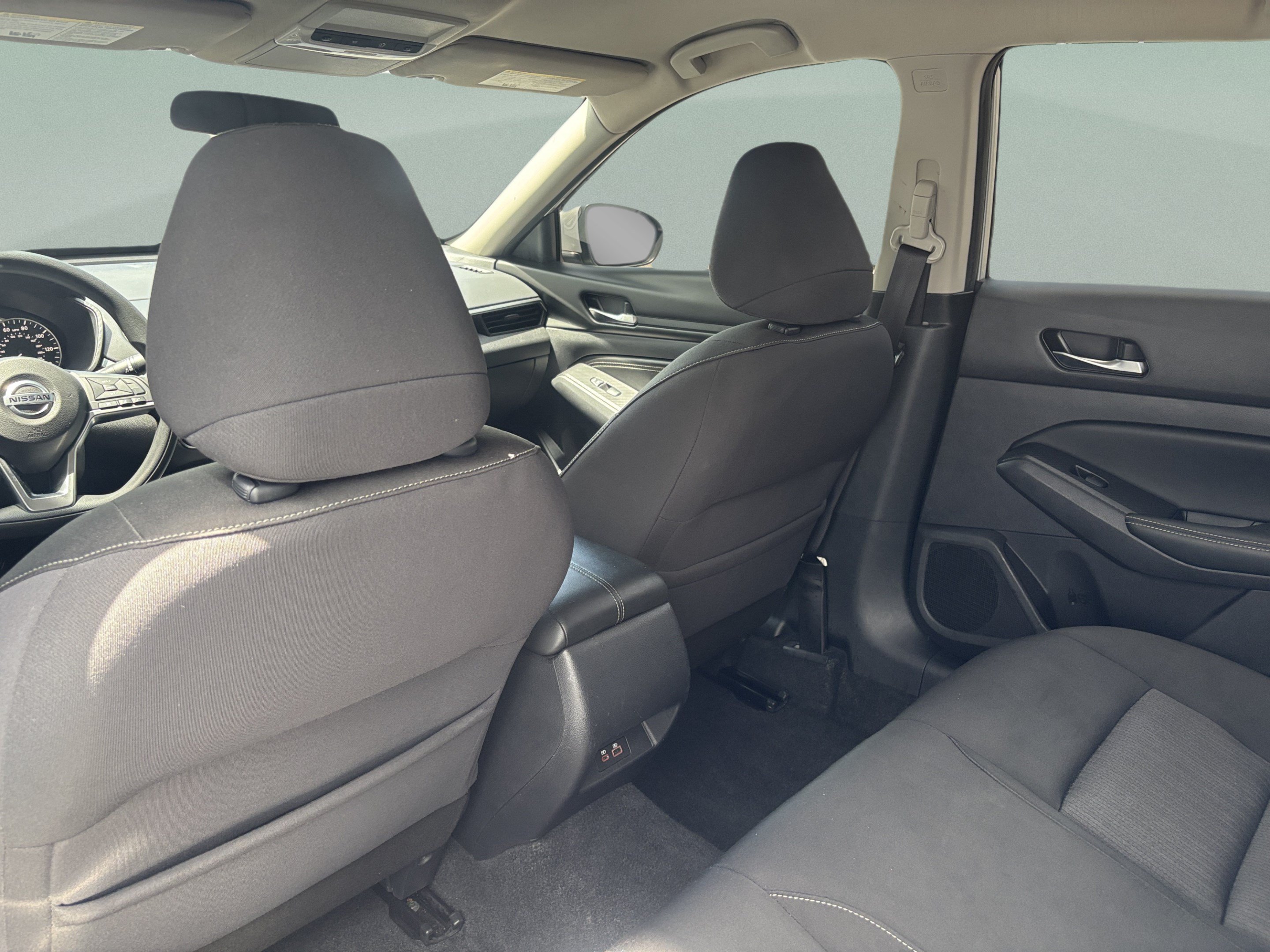 Used 2019 Nissan Altima 2.5 S FWD image 29