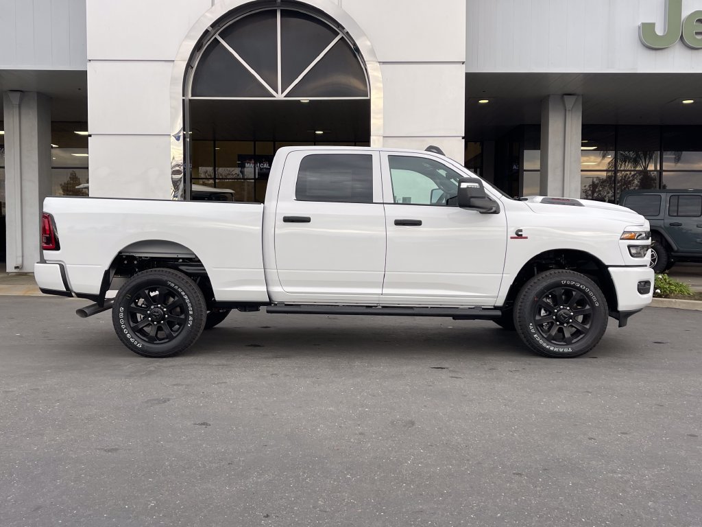 New 2026 RAM 2500 Tradesman AWD/4WD image 9