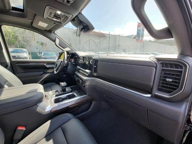 Used 2026 Chevrolet Silverado 1500 LT Trail Boss w/ Convenience Package II AWD/4WD image 29