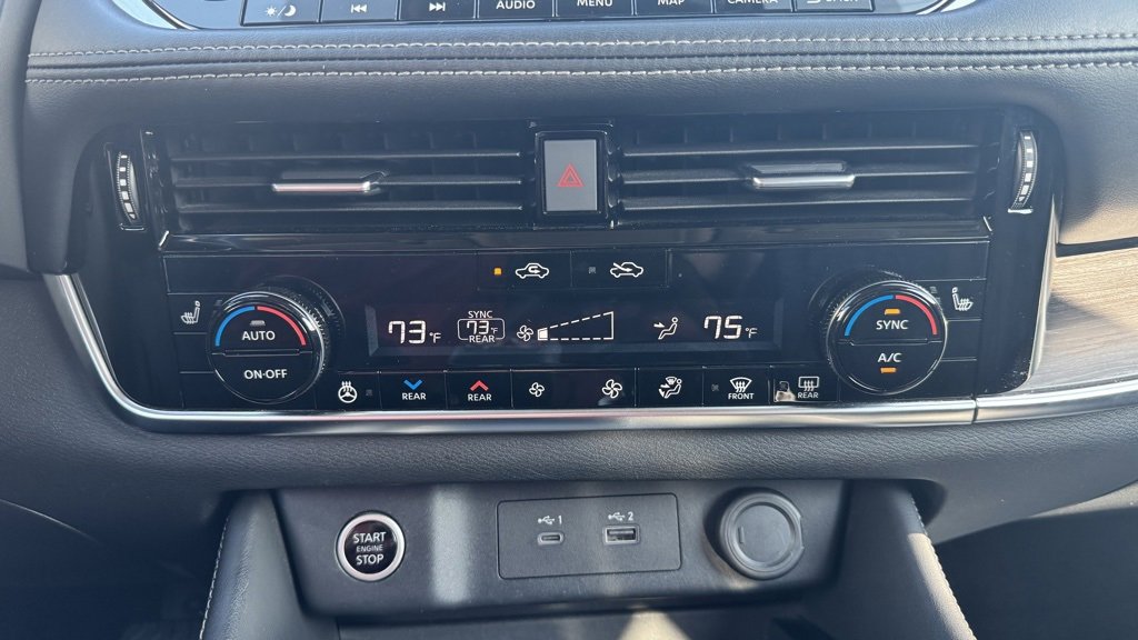 Used 2022 Nissan Rogue Platinum w/ Head-Up Display Package image 27