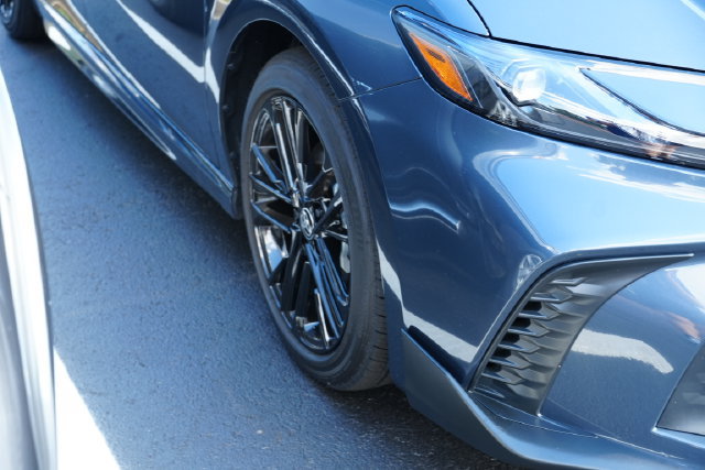 Used 2026 Toyota Camry SE w/ Convenience Package FWD image 2