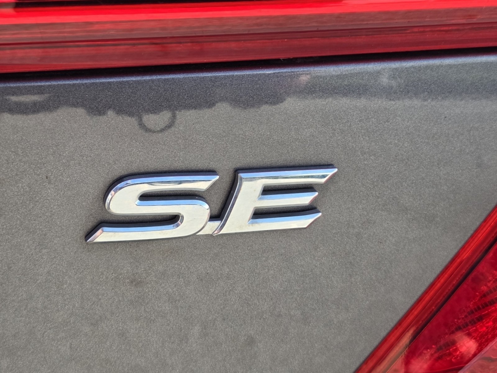 Used 2013 Toyota Camry SE FWD image 15