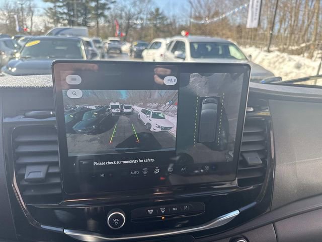 Used 2023 Ford Transit 350 XLT image 29