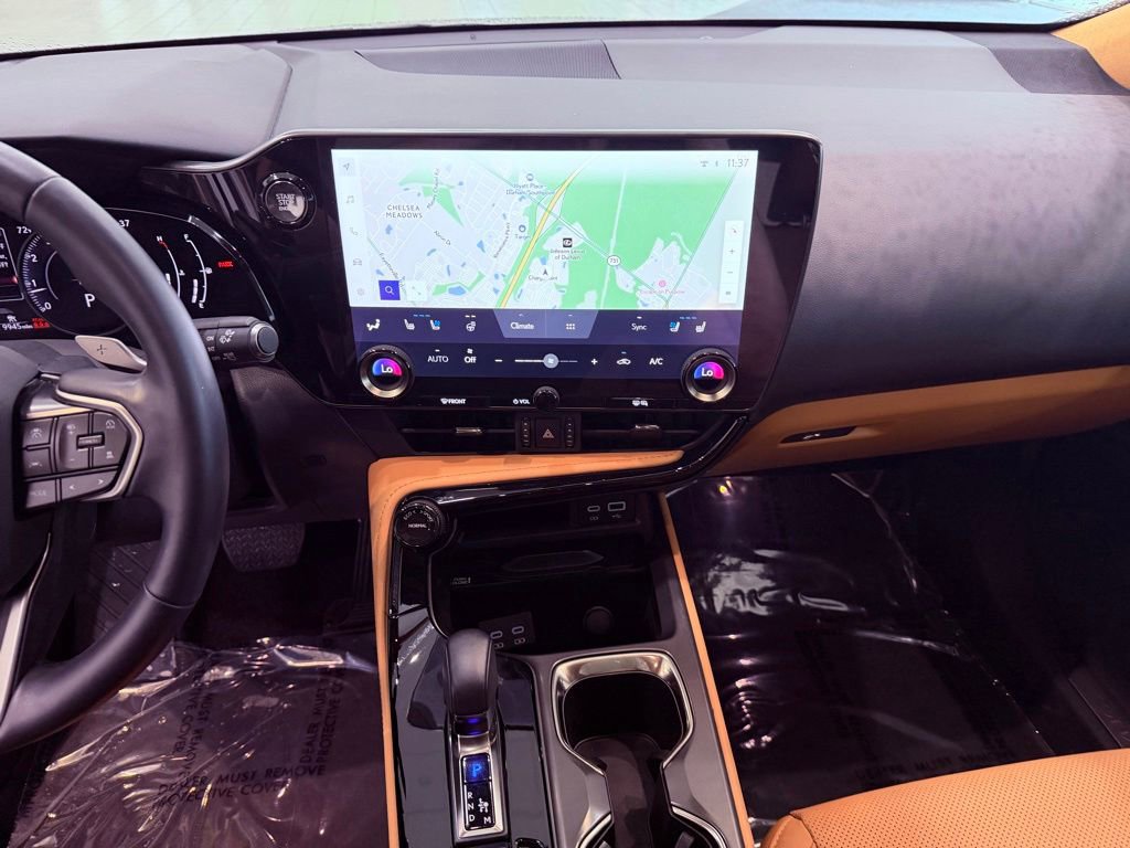 Used 2025 Lexus NX 250 FWD w/ Cold Area Package image 25