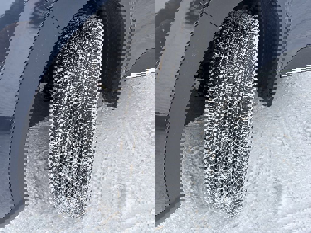 Used 2020 Hyundai Venue image 10