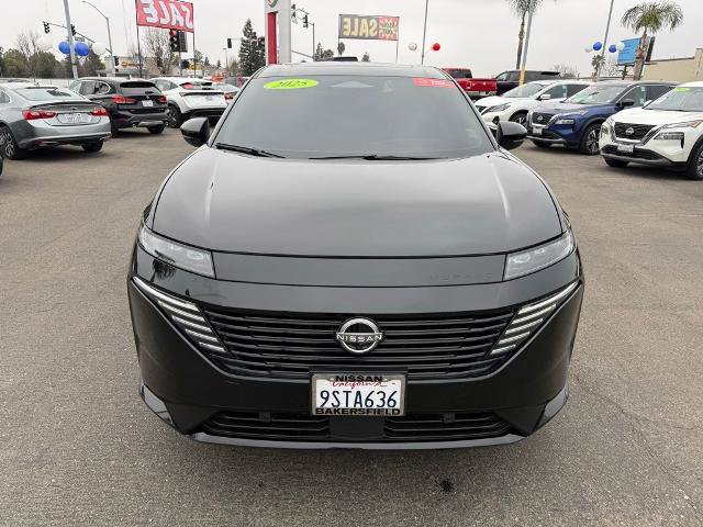 Certified 2025 Nissan Murano Platinum w/ Cargo Package image 2