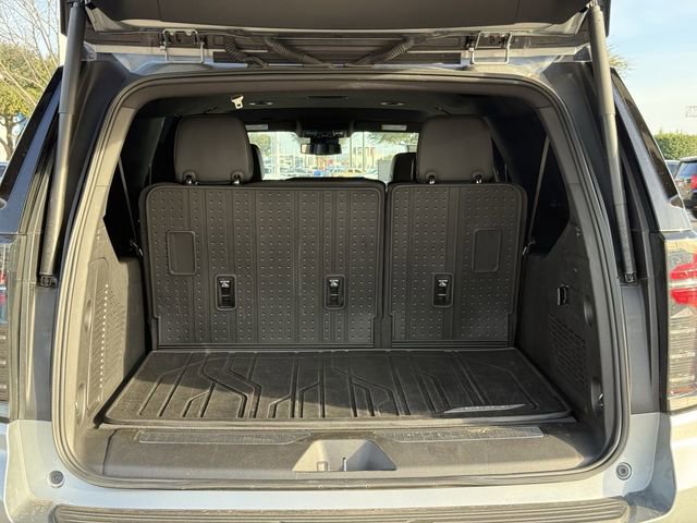 Certified 2025 Chevrolet Suburban RST image 33