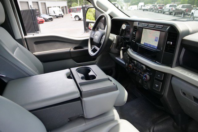 Used 2023 Ford F350 XL w/ 360-Degree Camera Package AWD/4WD image 30