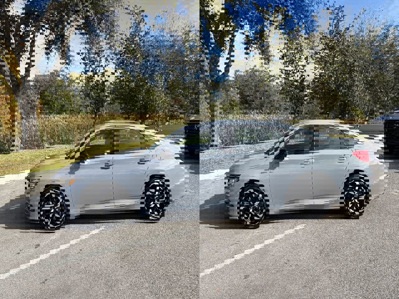 Certified 2022 Honda Accord Sport image 5