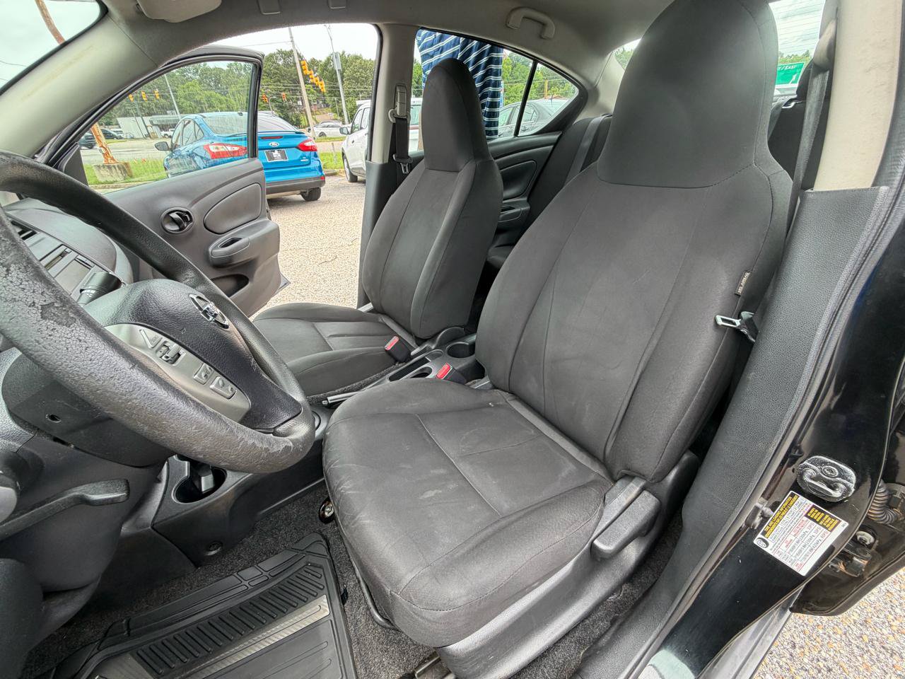 Used 2017 Nissan Versa S Plus FWD image 22