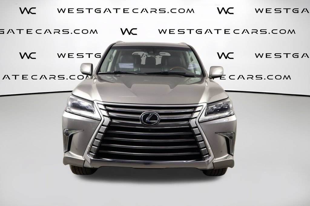 Used 2016 Lexus LX 570 4WD w/ Luxury Package image 2