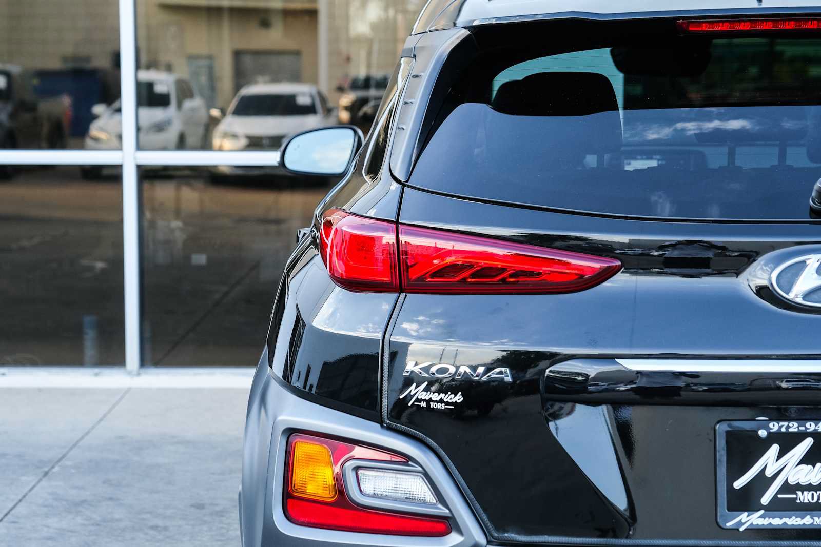 Used 2018 Hyundai Kona Ultimate FWD image 11