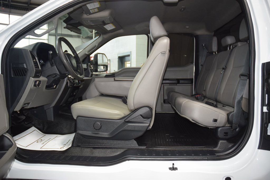 Used 2022 Ford F350 XL w/ Power Equipment Group image 37