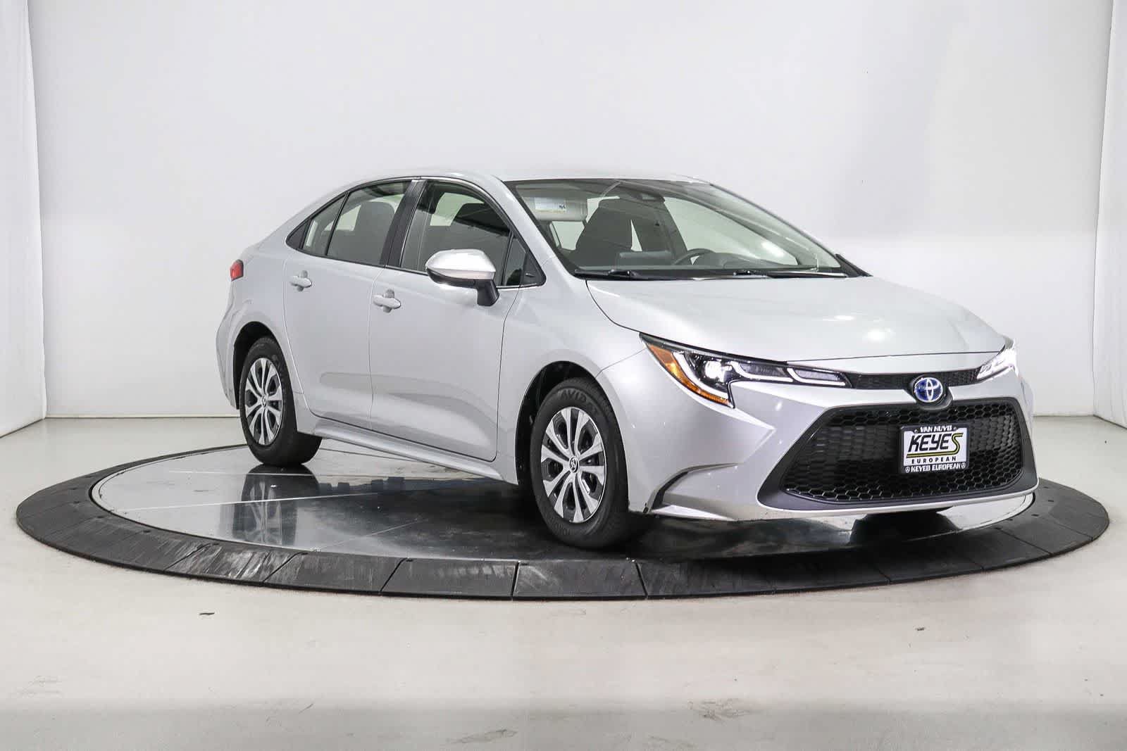 Used 2022 Toyota Corolla LE FWD image 5