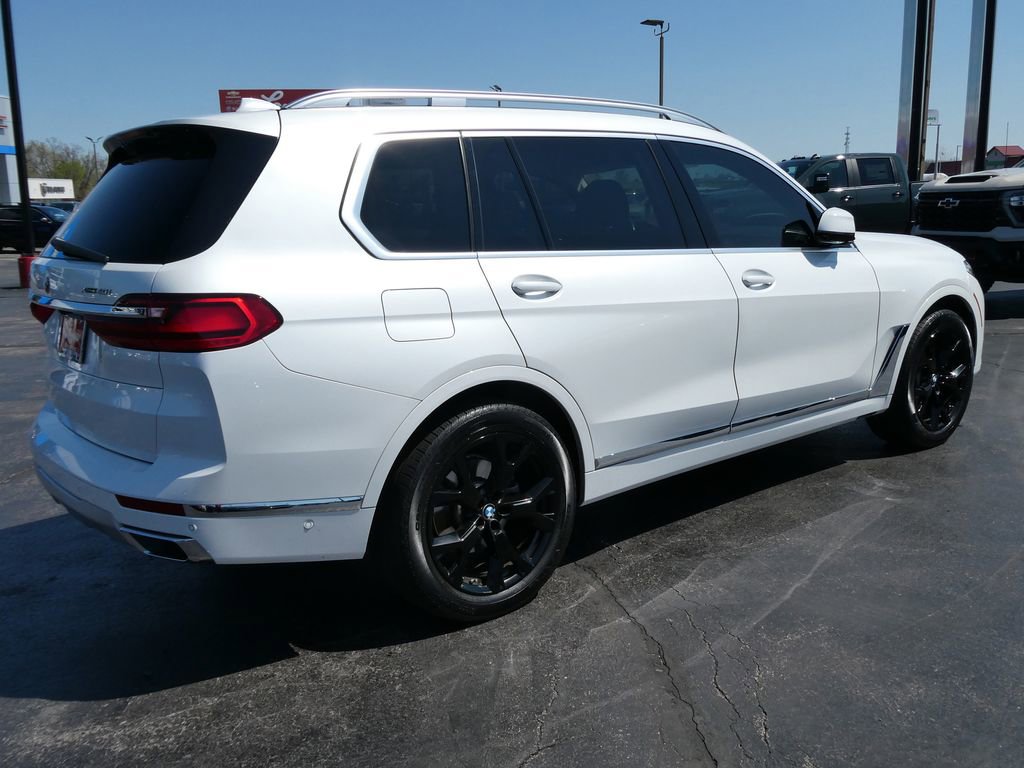 Used 2022 BMW X7 xDrive40i w/ Premium Package image 5