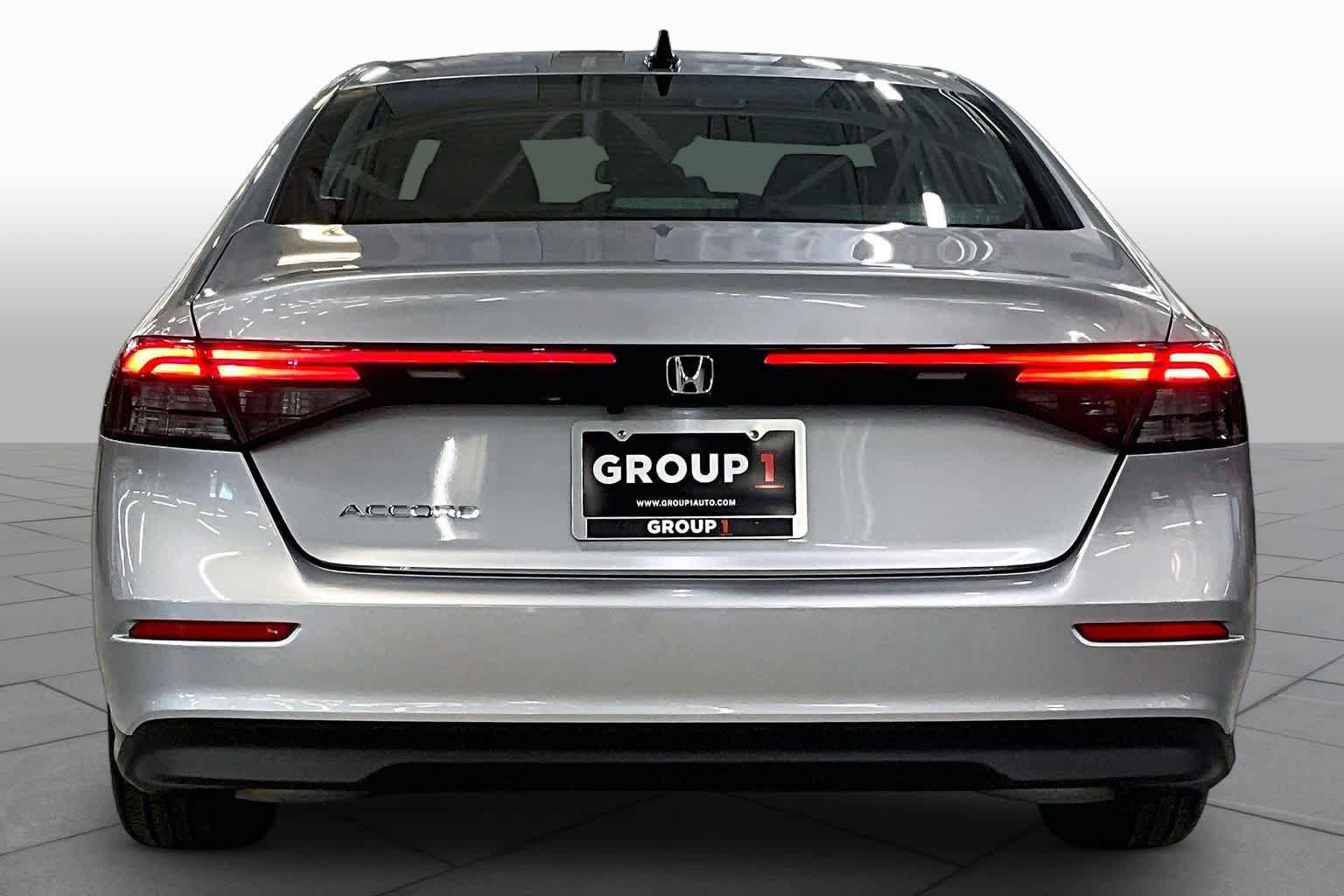 Used 2025 Honda Accord SE image 5