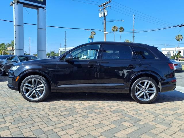 Used 2017 Audi Q7 3.0T Prestige w/ Prestige Package AWD/4WD image 2