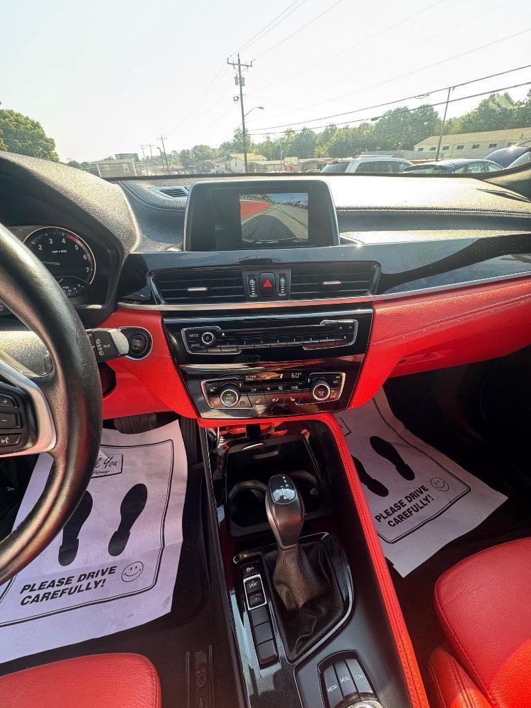 Used 2018 BMW X2 sDrive28i w/ Convenience Package FWD image 18