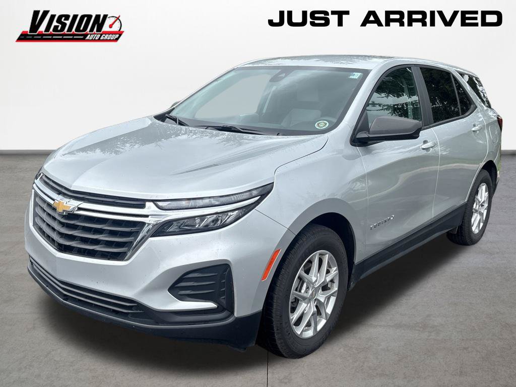 Used 2022 Chevrolet Equinox LS w/ LS Convenience Package