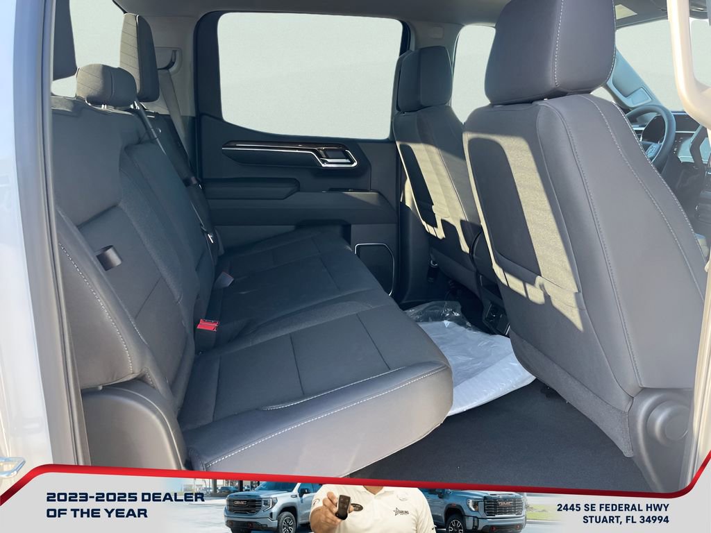 New 2025 GMC Sierra 1500 Elevation image 32