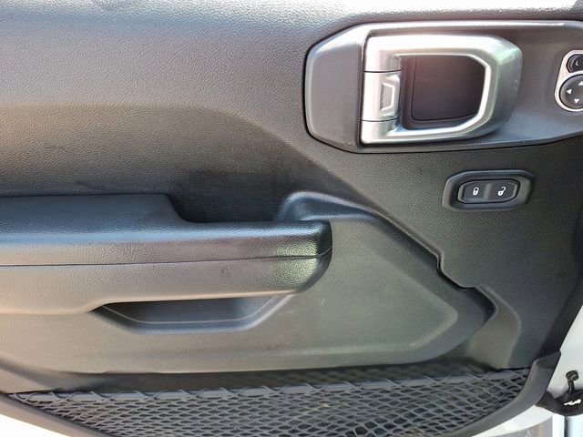 Used 2021 Jeep Wrangler Unlimited Islander image 16