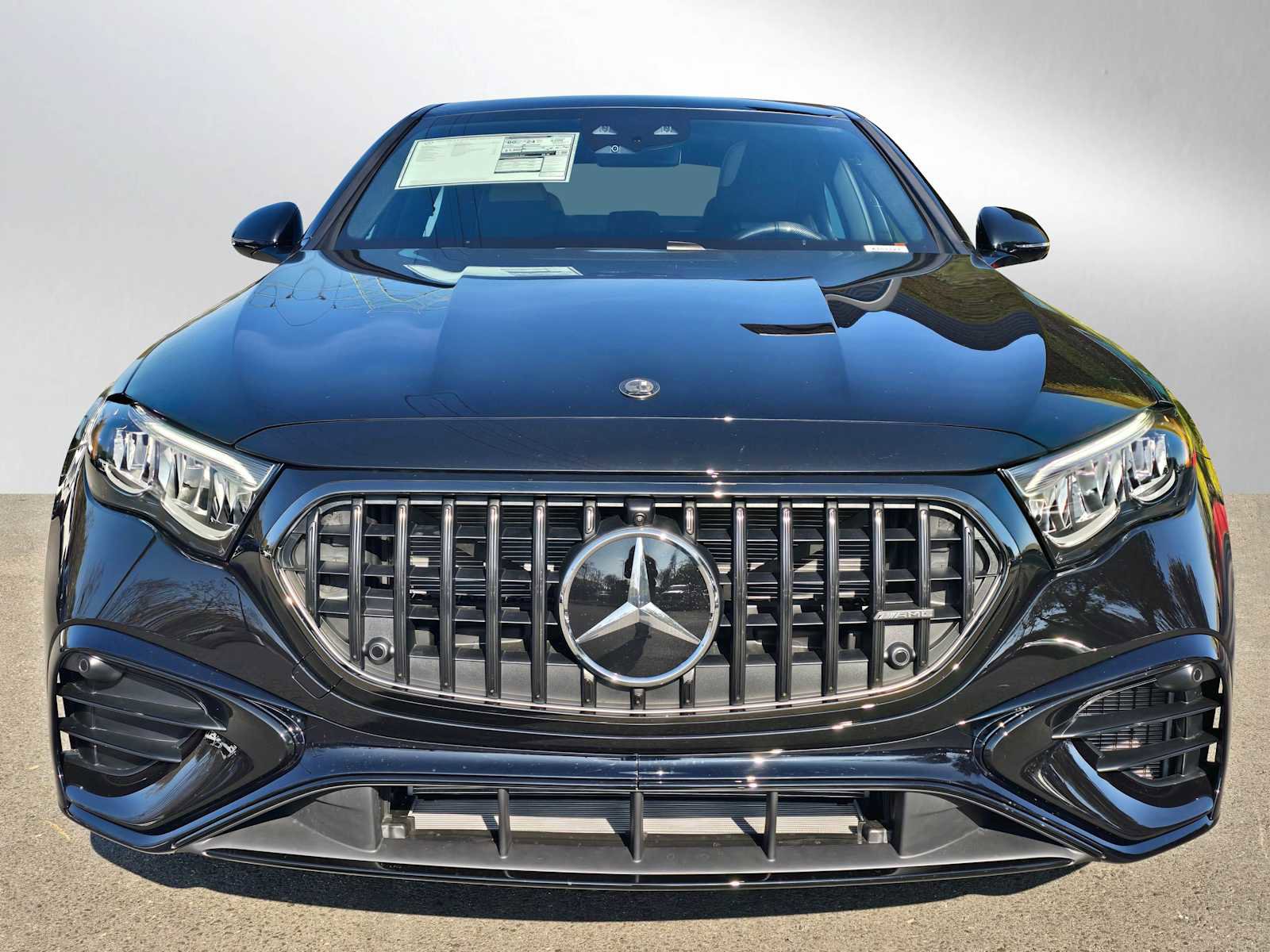 New 2026 Mercedes-Benz E 53 AMG e 4MATIC Sedan image 8