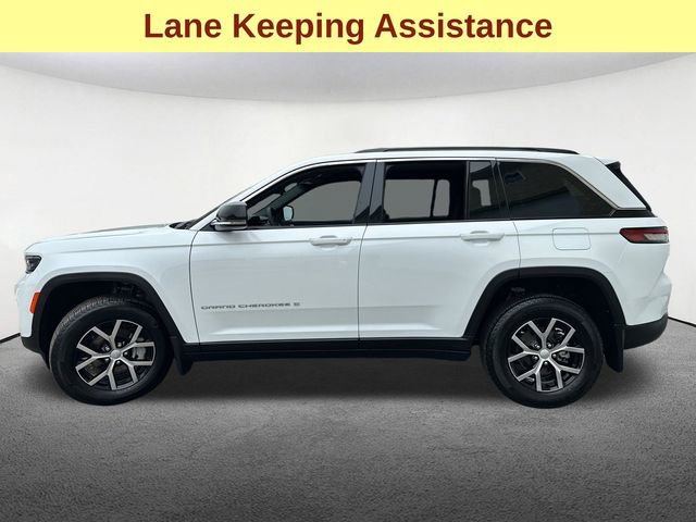 Certified 2025 Jeep Grand Cherokee Limited w/ MOPAR Finishing Package AWD/4WD image 8