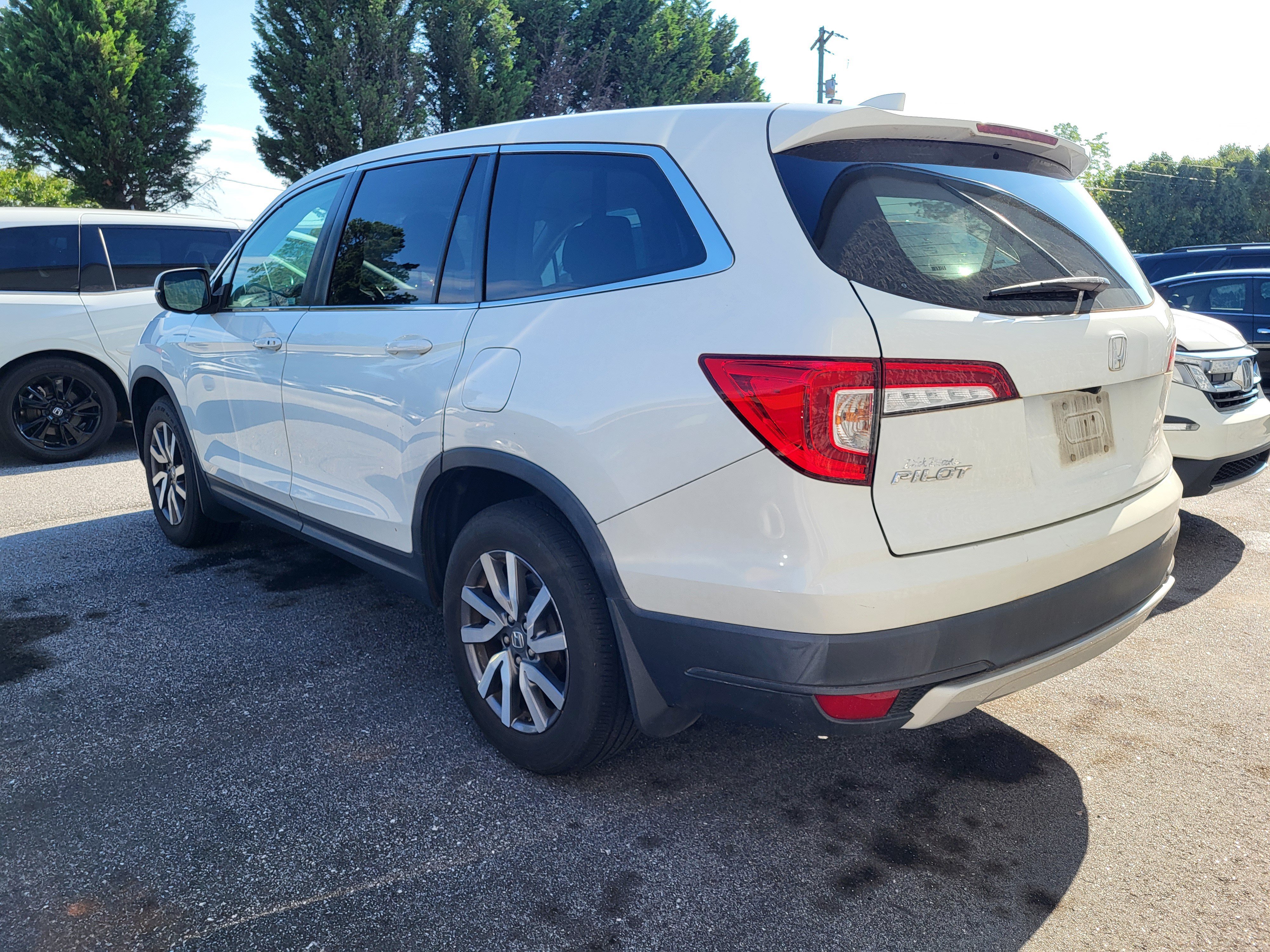 Used 2021 Honda Pilot EX image 6