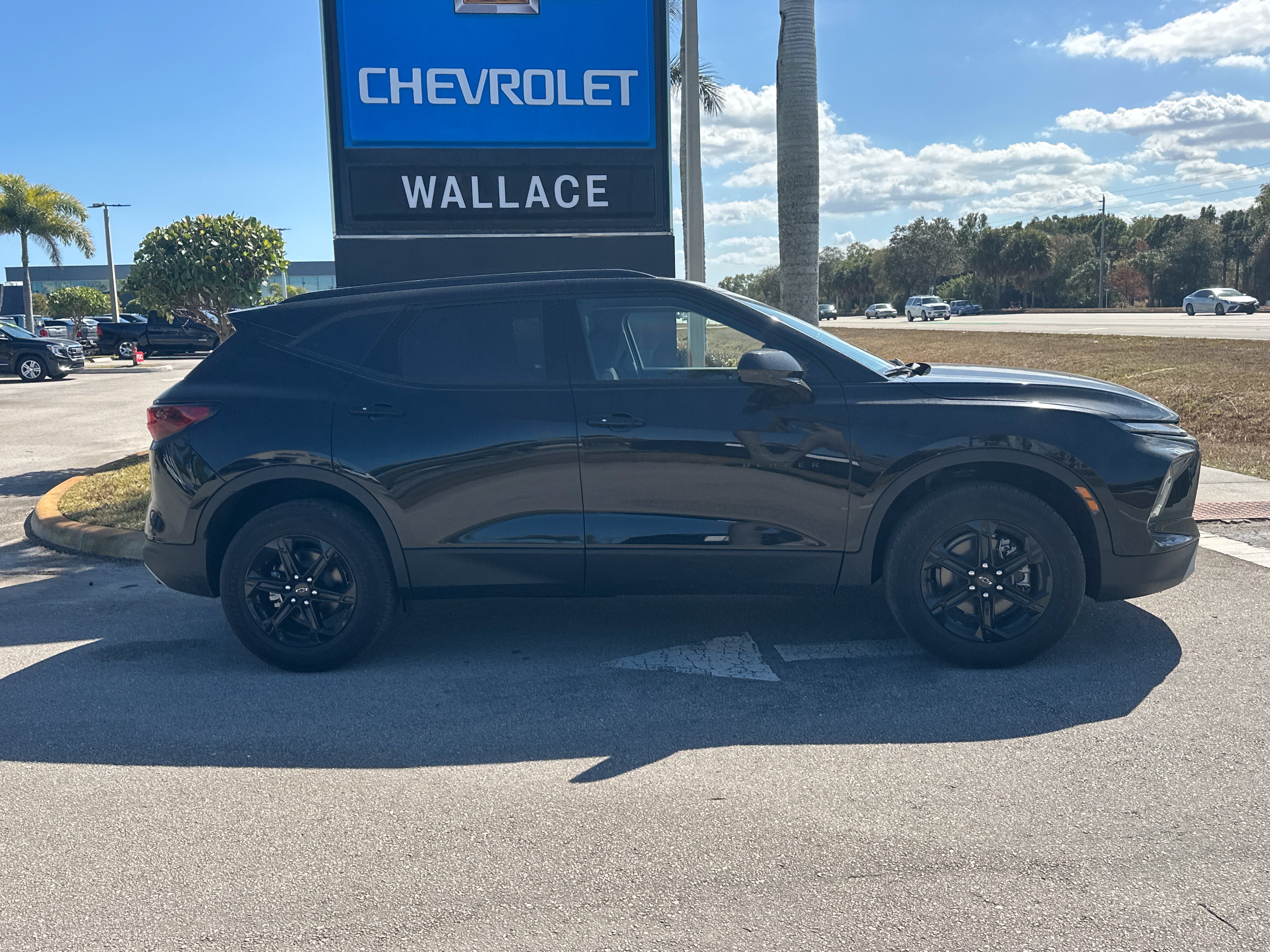 New 2026 Chevrolet Blazer LT w/ Convenience Package FWD image 5