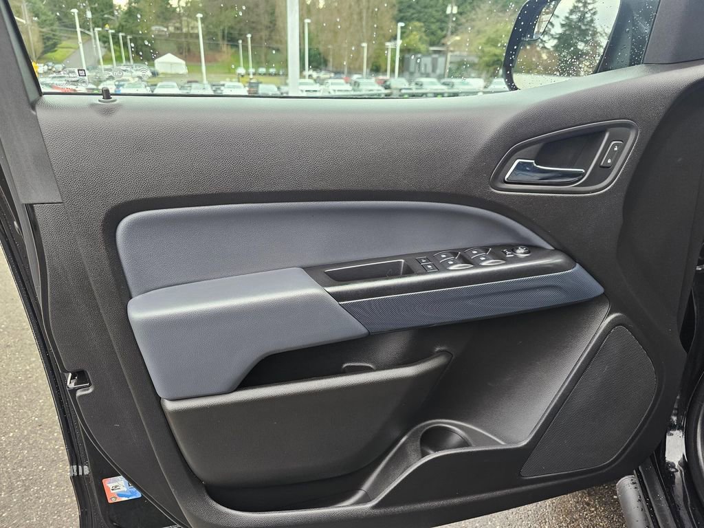 Used 2017 Chevrolet Colorado Z71 image 21