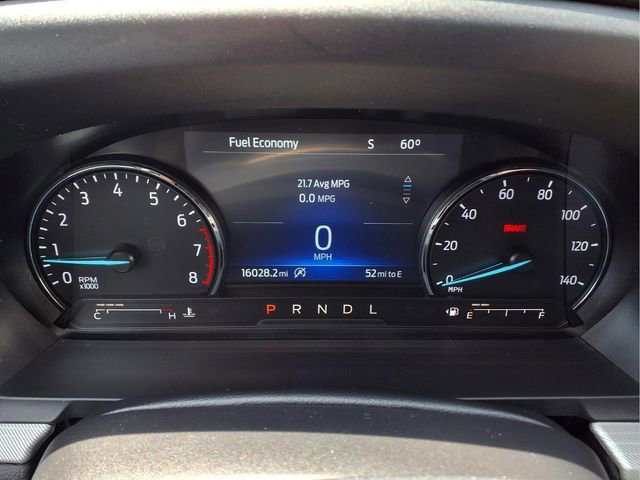 Used 2024 Ford Explorer XLT w/ Equipment Group 202A AWD/4WD image 31