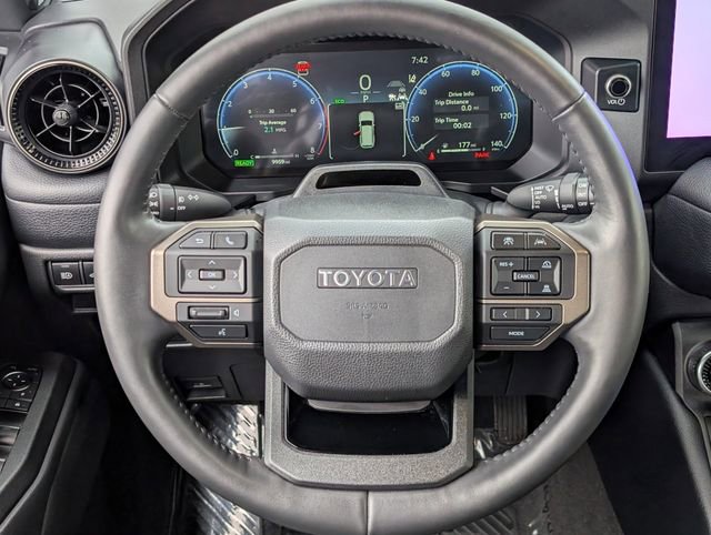 Certified 2024 Toyota Land Cruiser image 12