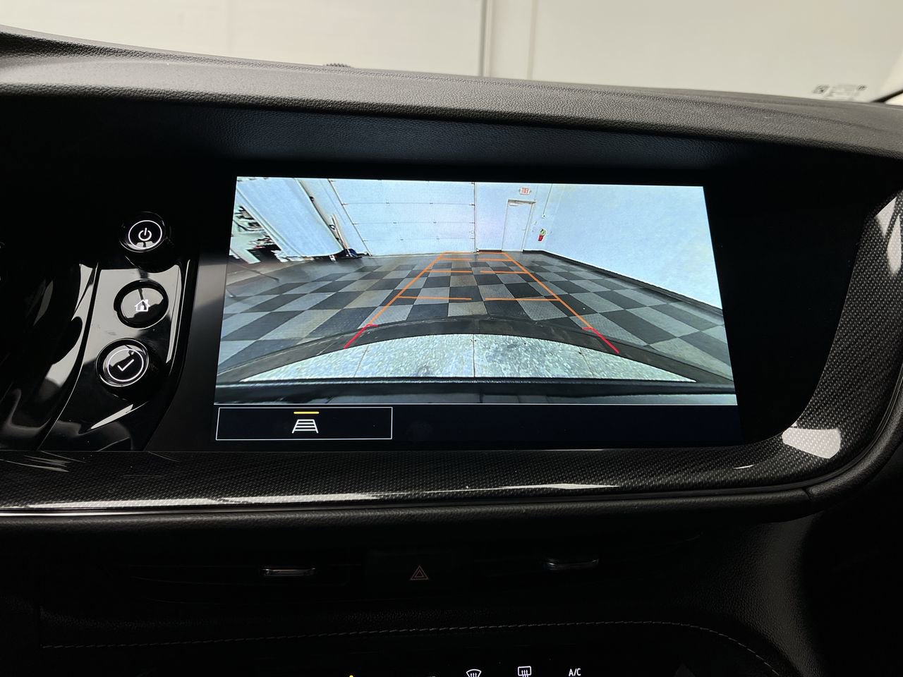 Certified 2023 Buick Envision Preferred AWD/4WD image 5