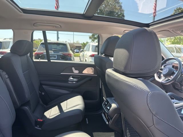 Certified 2026 Mercedes-Benz GLS 450 4MATIC image 30