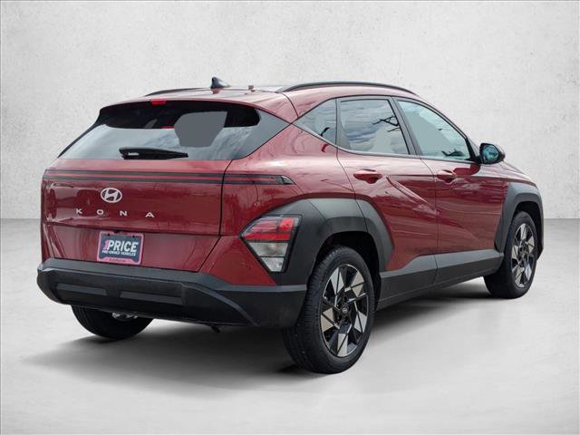 Used 2025 Hyundai Kona SEL image 5