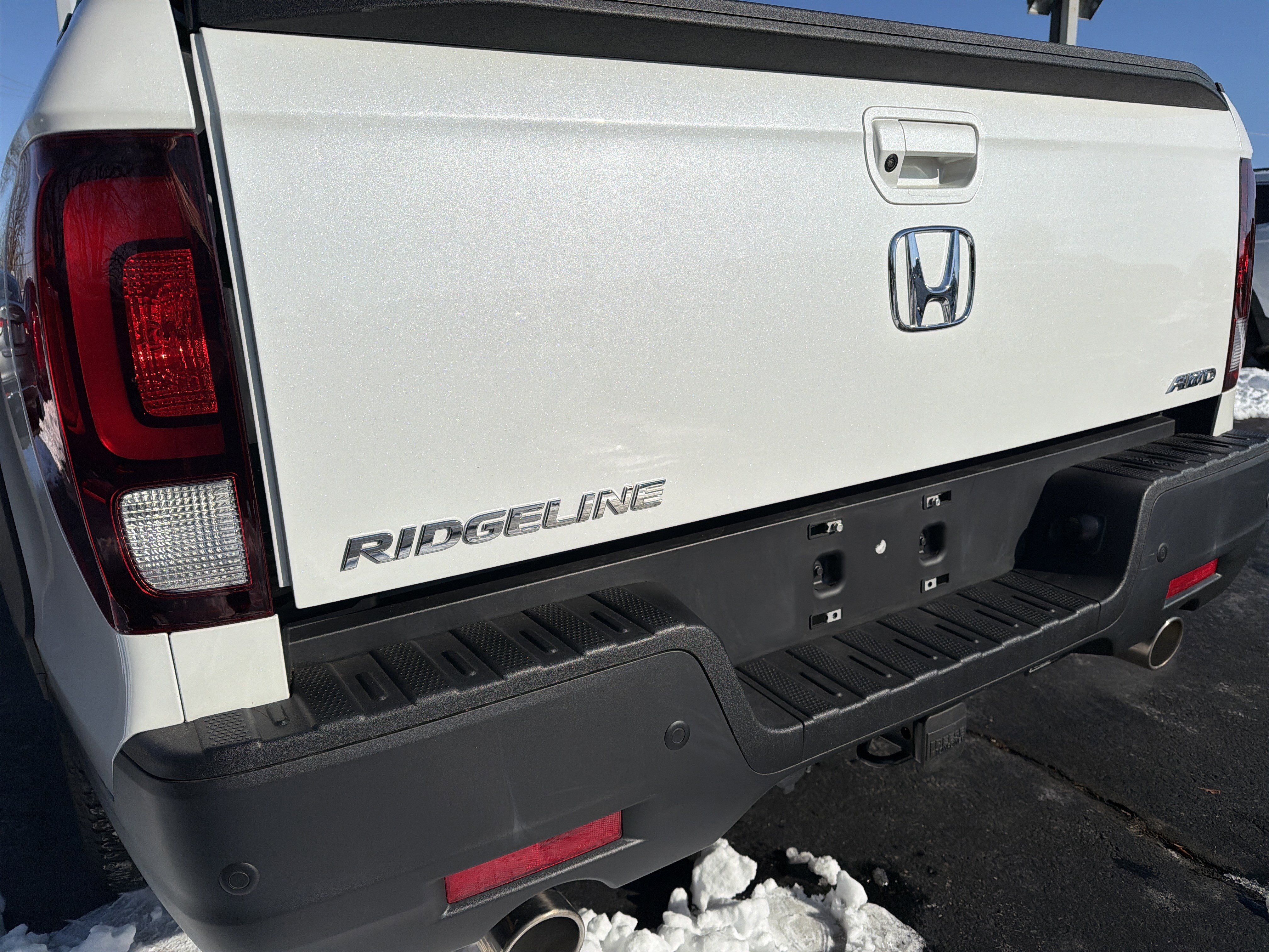 Used 2021 Honda Ridgeline Black Edition image 8