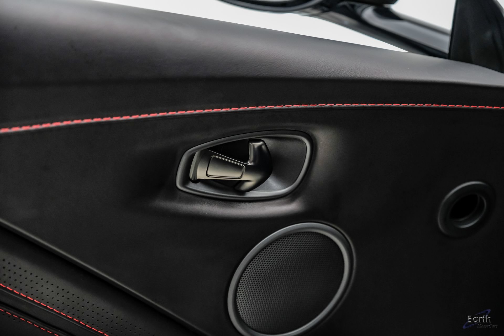 Used 2023 Aston Martin V12 Vantage RWD image 83