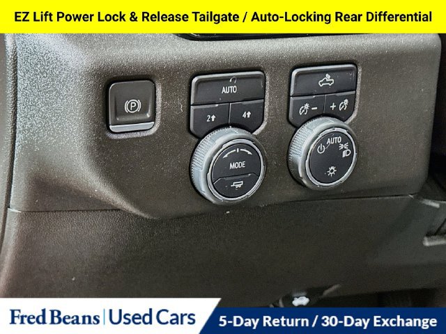 Used 2023 Chevrolet Silverado 1500 LT AWD/4WD image 16