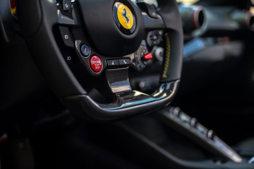 Used 2022 Ferrari 812 GTS RWD image 78