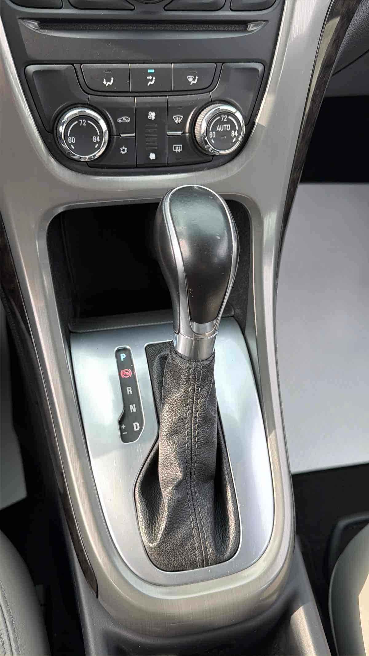Used 2014 Buick Verano FWD image 23