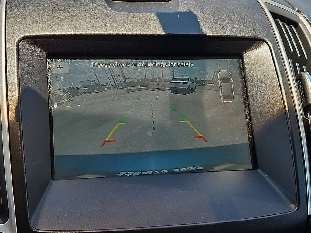 Used 2016 Ford Edge SEL w/ Equipment Group 201A FWD image 29