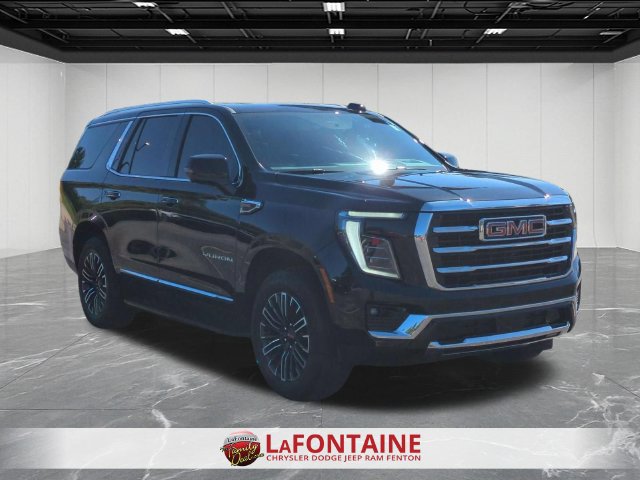 Used 2025 GMC Yukon Elevation w/ Technology Package AWD/4WD image 7
